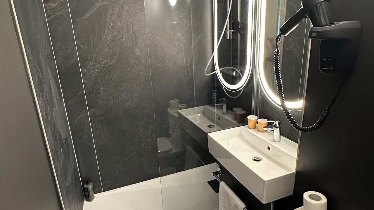 Photo of Bathroom in Abbeville