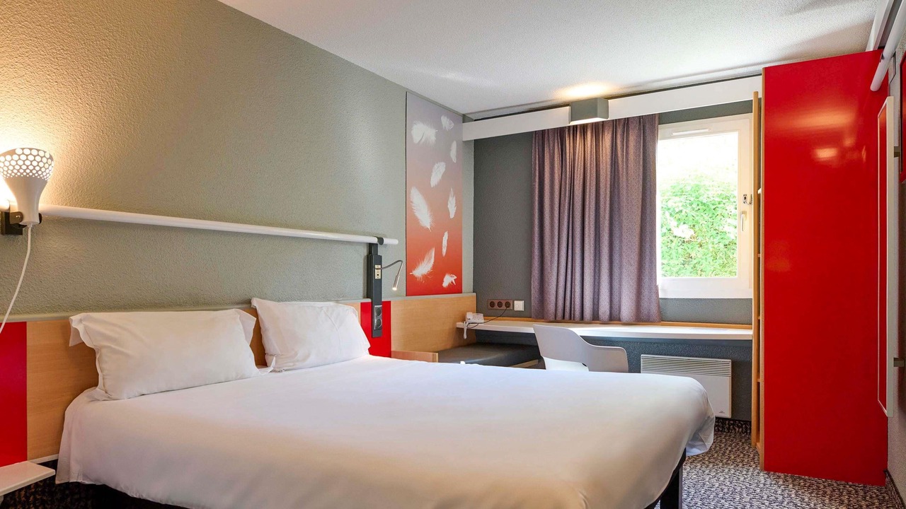 Photo of Bedroom in Abbeville