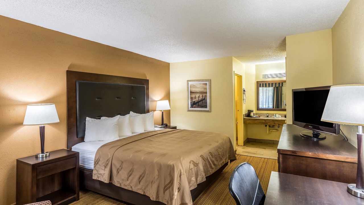 Photo of Bedroom in Anderson