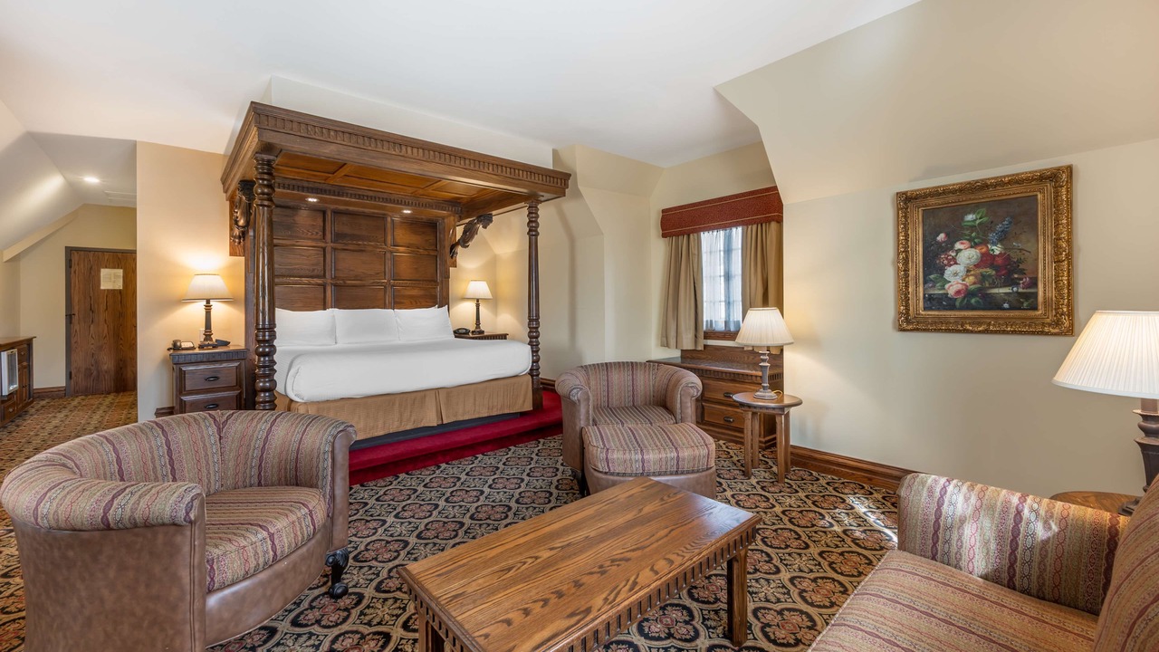 Photo of Bedroom in Mariemont