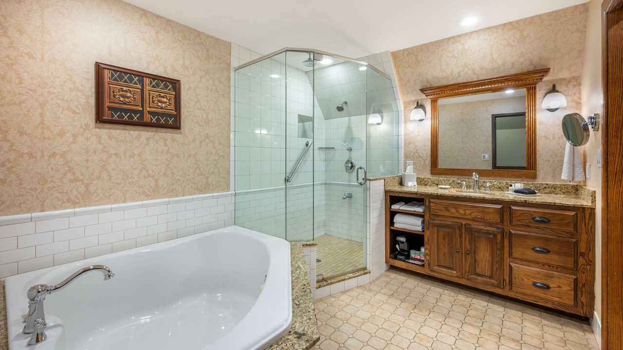 Photo of Bathroom in Mariemont