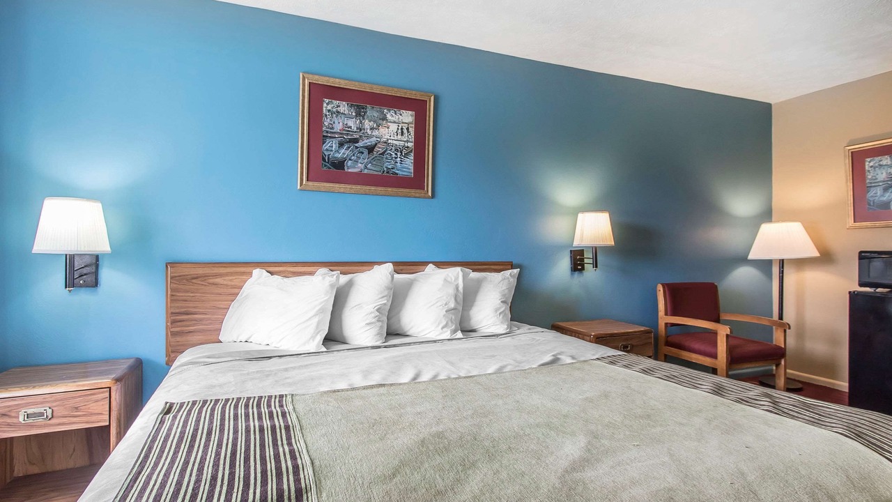 Photo of Bedroom in Jackson