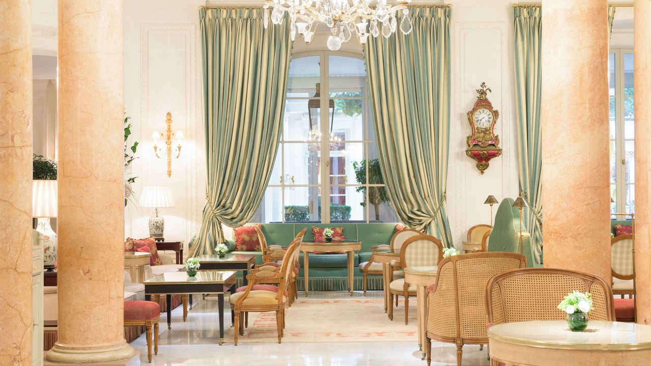 Photo of Others in 8th Arrondissement