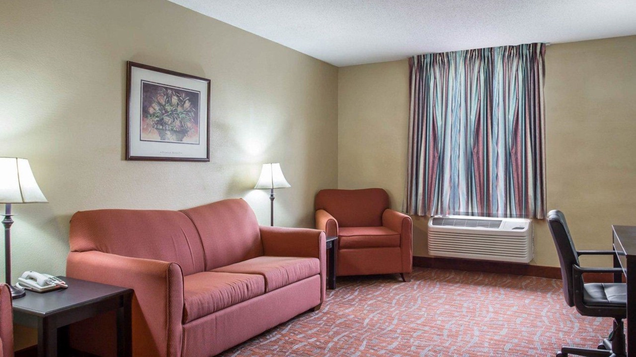 Photo of Bedroom in Monroe