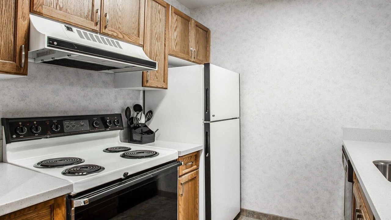 Photo of Others in Guide Meridian