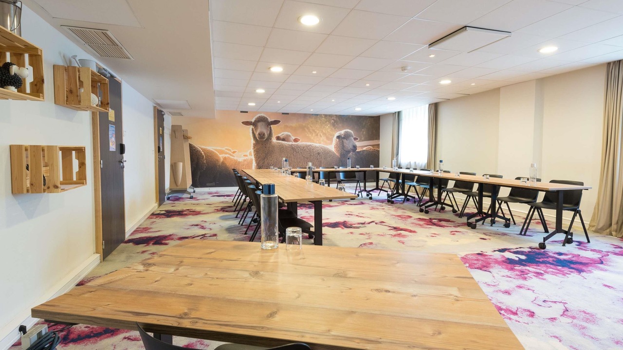 Photo of Others in Saclay