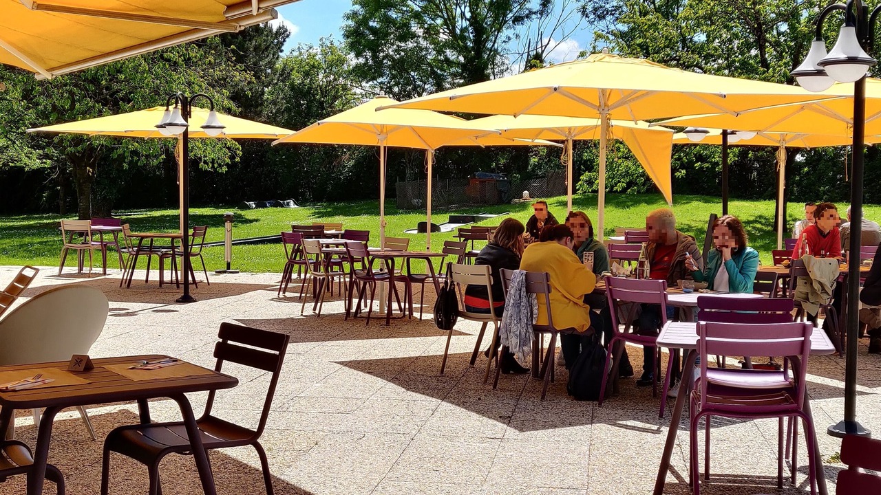 Photo of Outdoor in Saclay