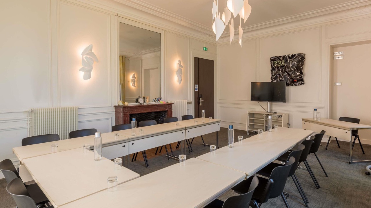 Photo of Others in Saclay