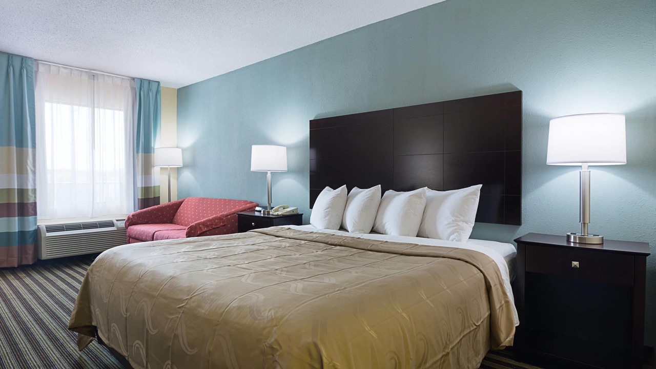 Photo of Bedroom in Calhoun