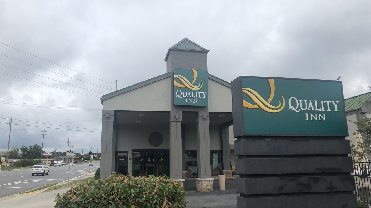 Photo of Others in Calhoun