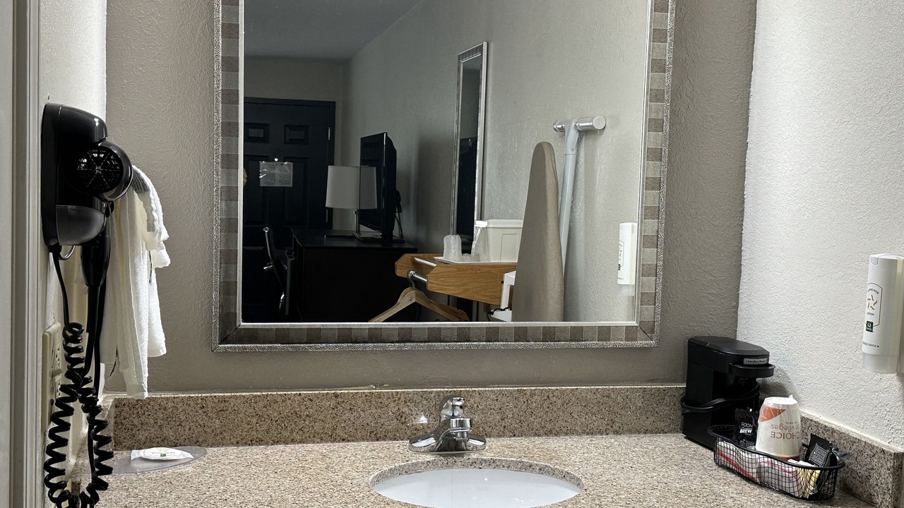 Photo of Others in Calhoun