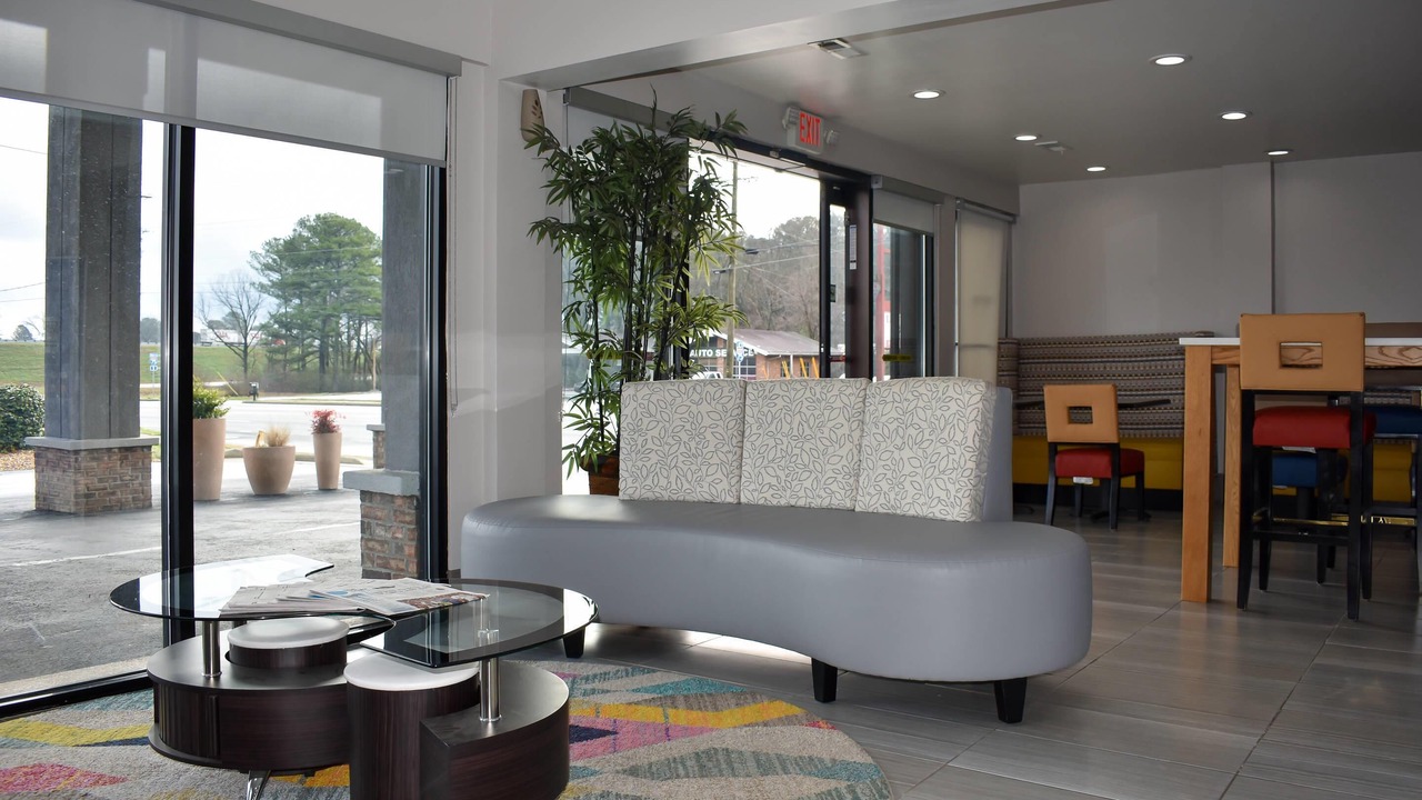 Photo of Others in Calhoun