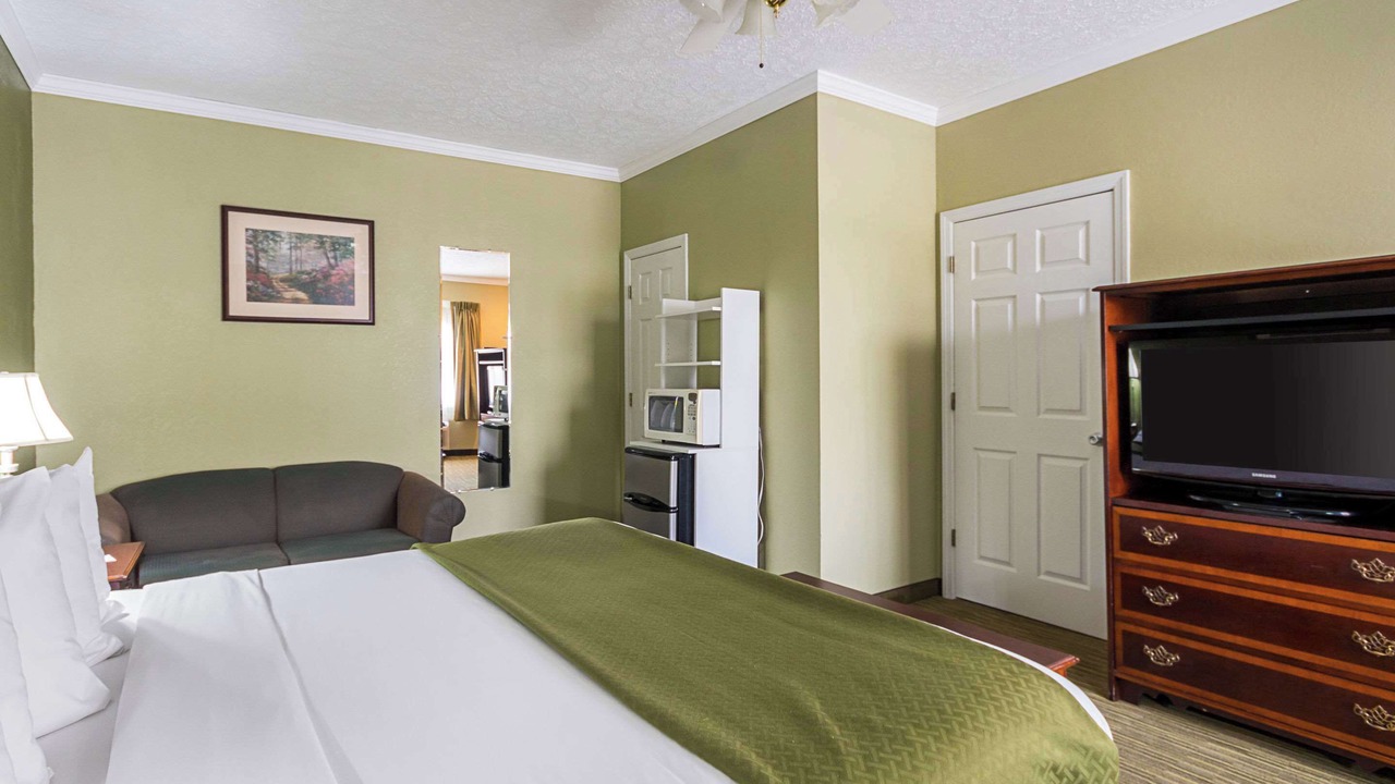 Photo of Bedroom in Weston
