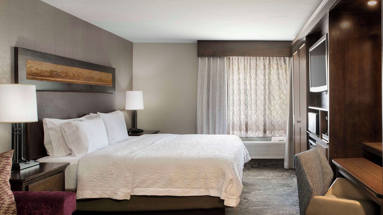 Photo of Bedroom in Jackson