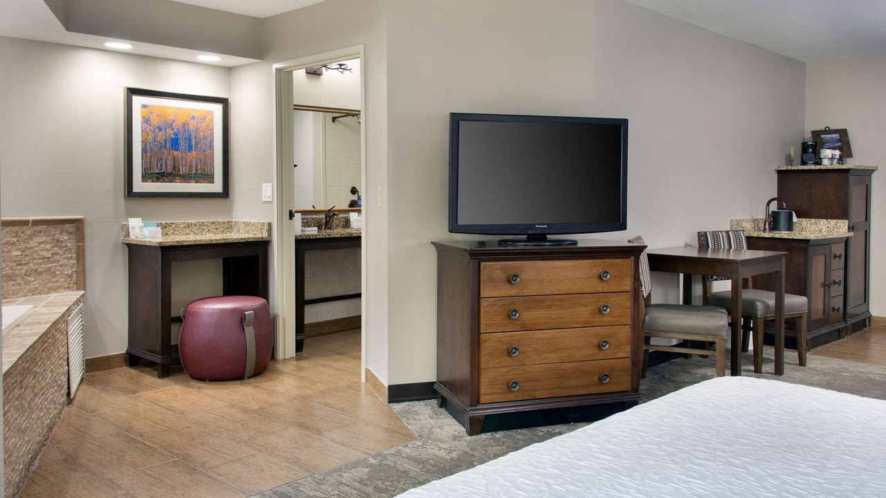 Photo of Bedroom in Jackson