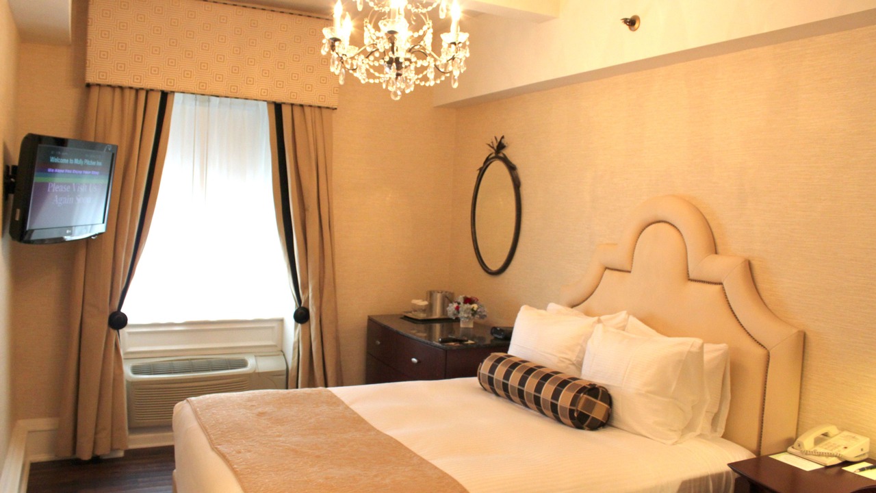 Photo of Bedroom in Red Bank