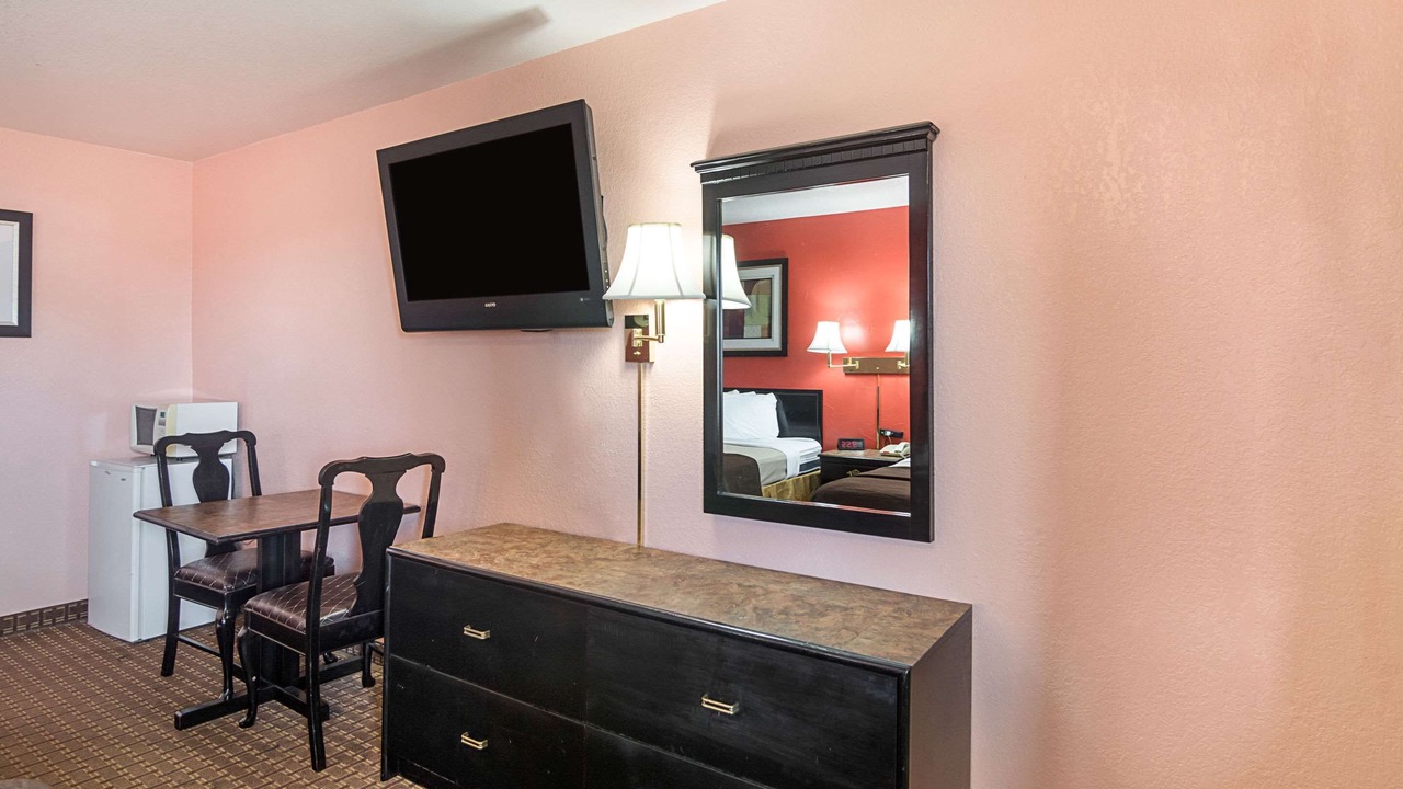 Photo of Bedroom in Dalhart