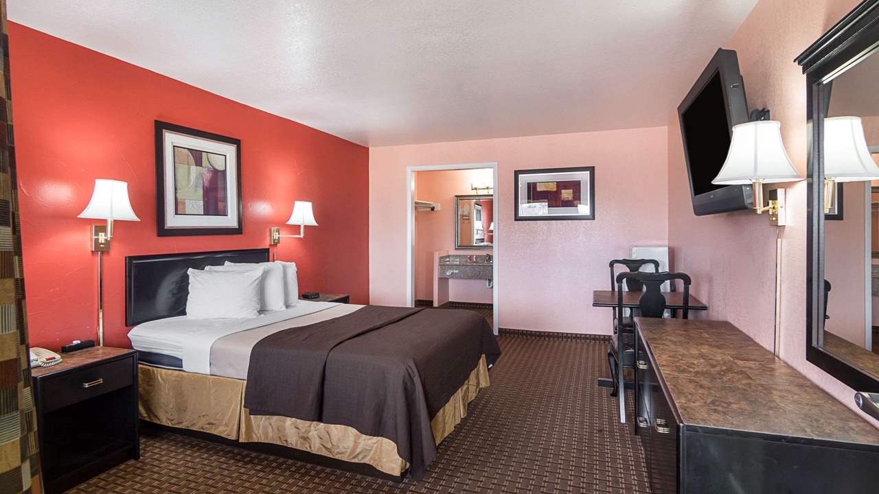 Photo of Bedroom in Dalhart