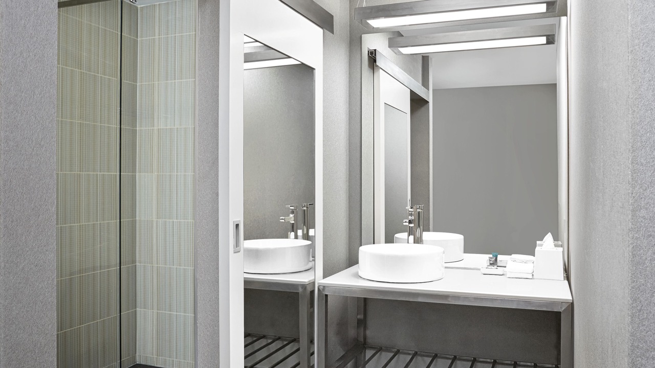 Photo of Others in Banff Trail