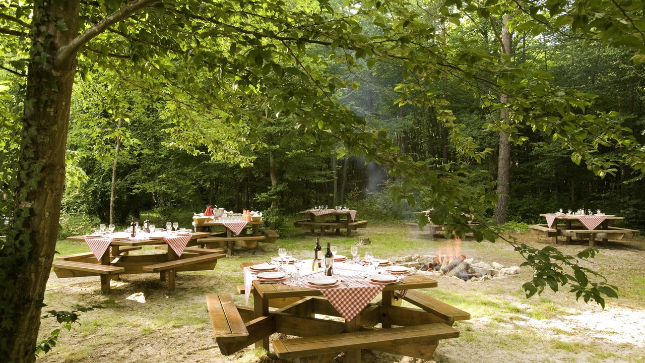 Photo of Outdoor in Ury