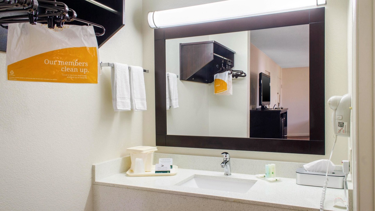 Photo of Bathroom in McComb
