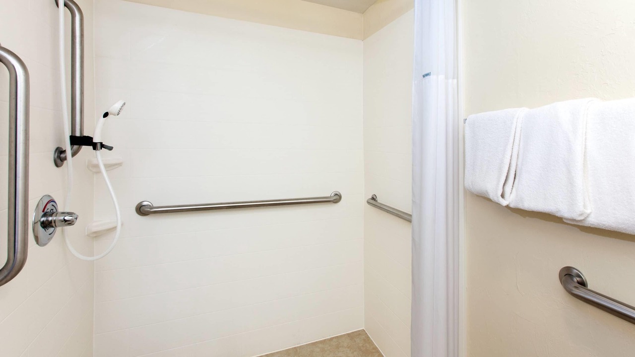 Photo of Bedroom in Norman