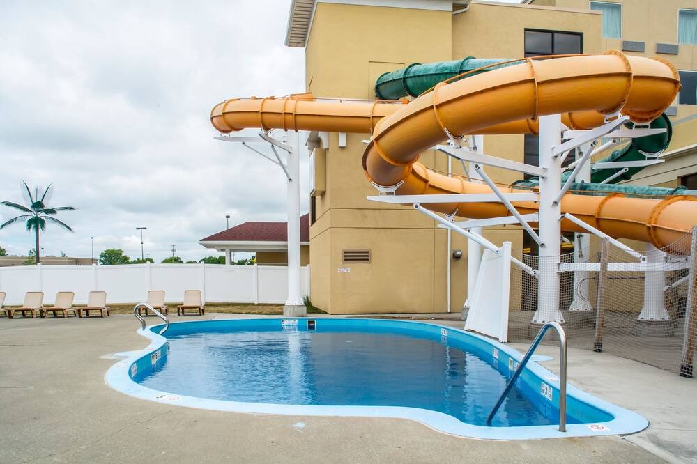 Photo of Outdoor in Batavia