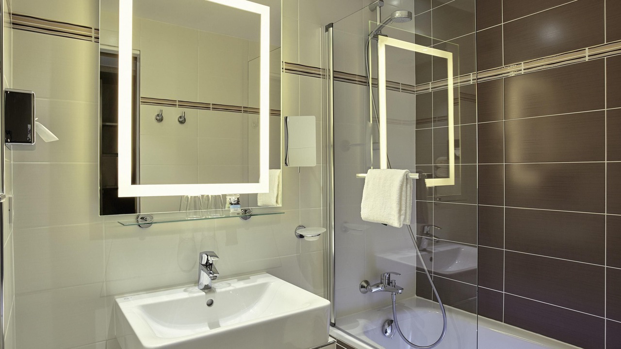 Photo of Bedroom in Le Chesnay