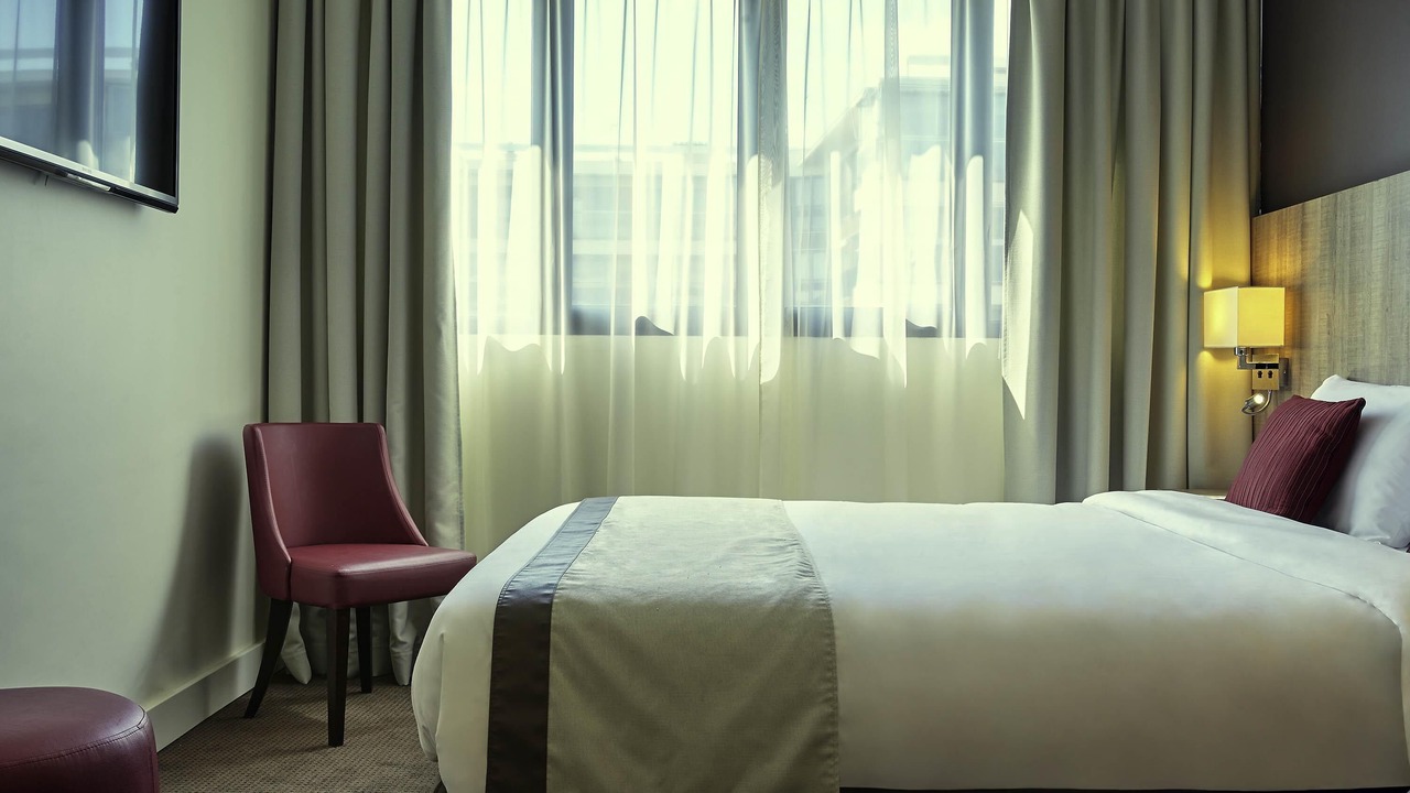 Photo of Bedroom in Le Chesnay