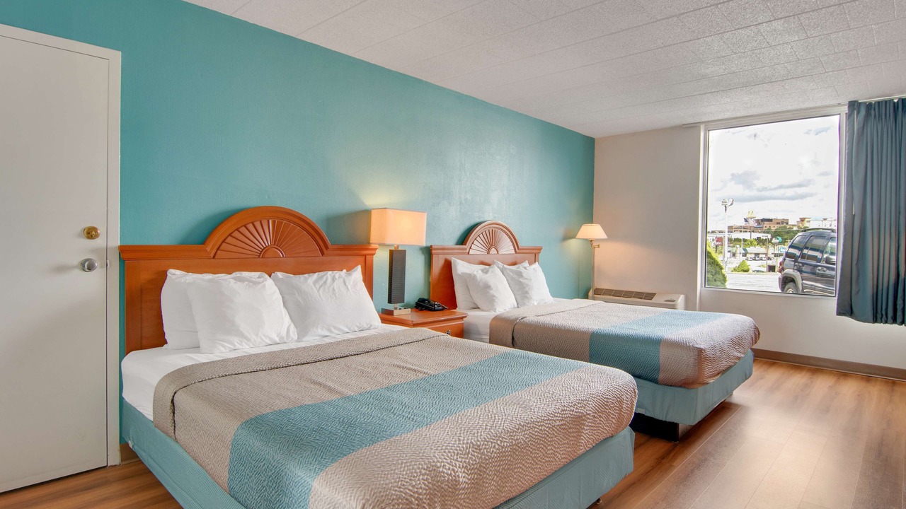 Photo of Bedroom in Clarion