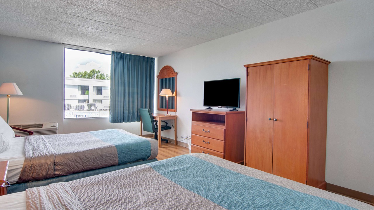 Photo of Bedroom in Clarion