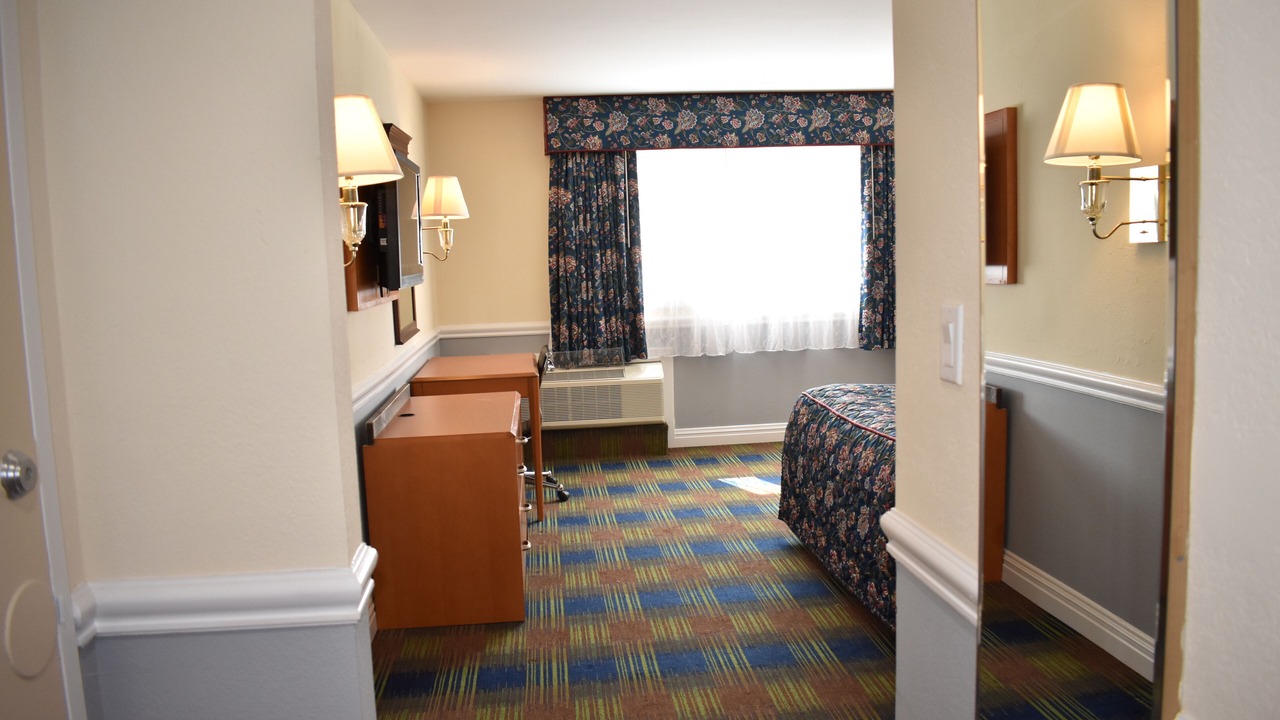 Photo of Bedroom in East Norwich