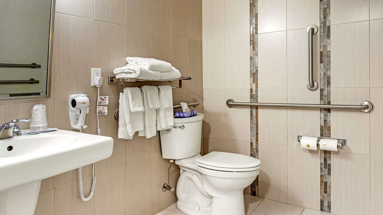 Photo of Bathroom in New Cassel