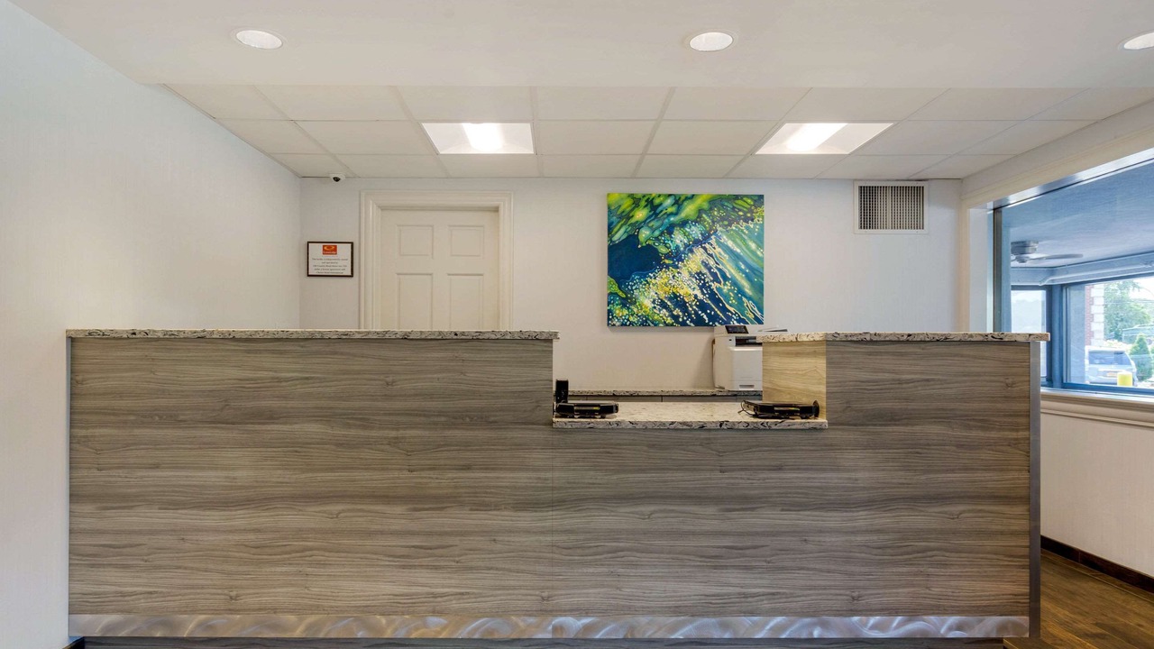 Photo of Others in New Cassel