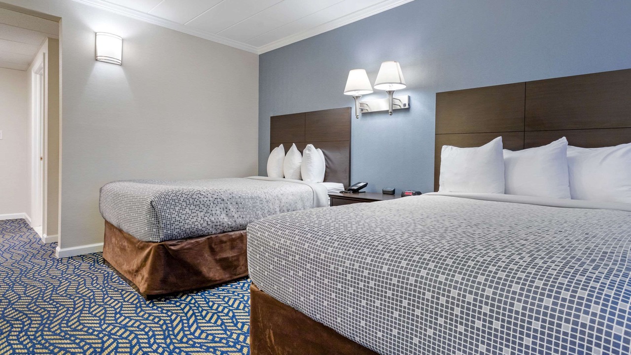 Photo of Bedroom in New Cassel