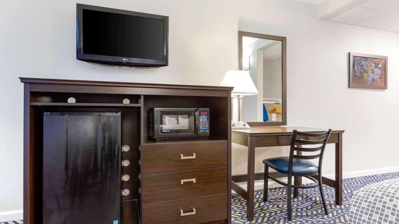 Photo of Bedroom in New Cassel