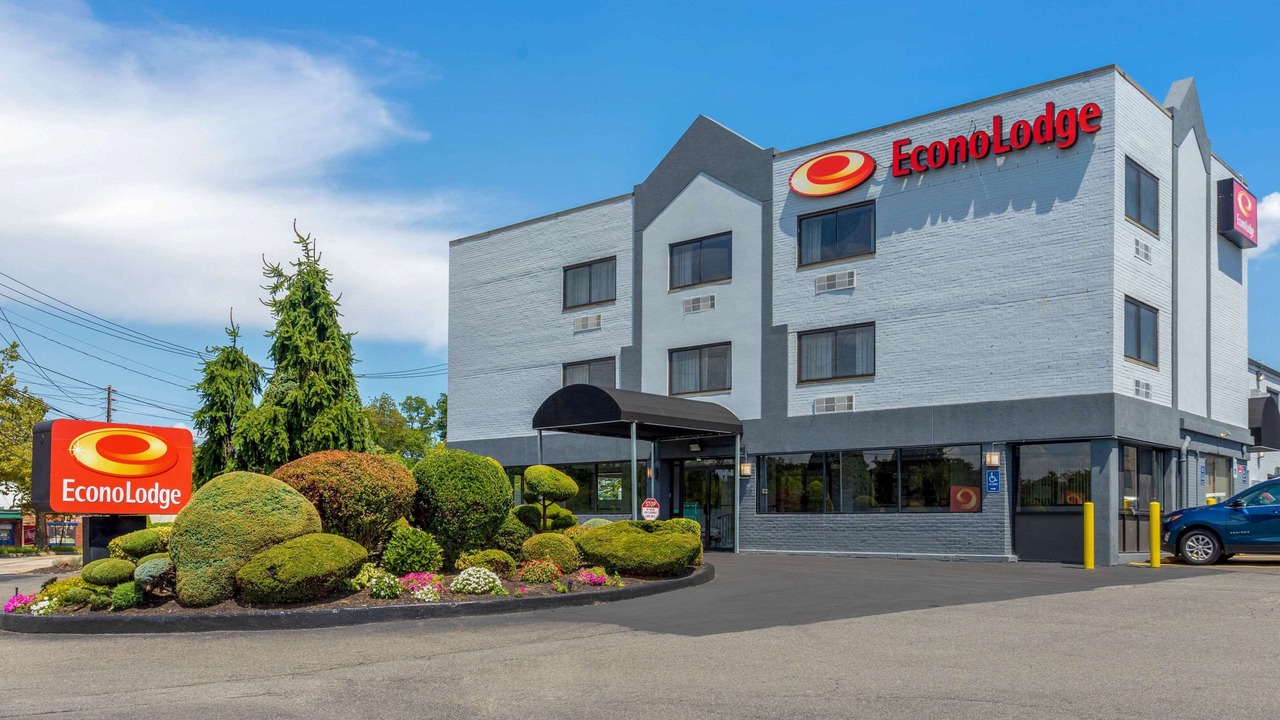 Photo of Outdoor in New Cassel