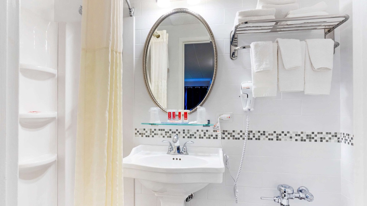 Photo of Bathroom in New Cassel