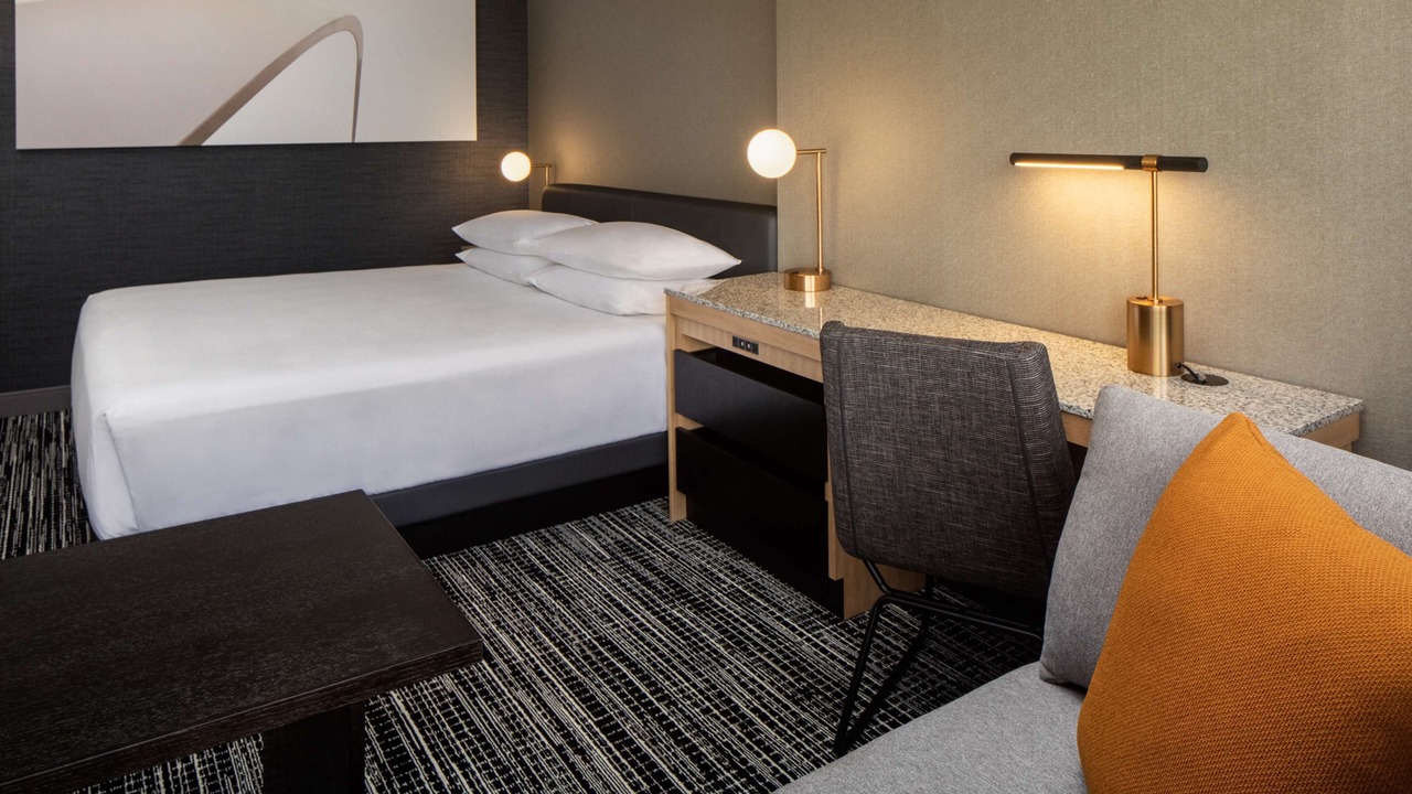 Photo of Bedroom in Downtown Columbus