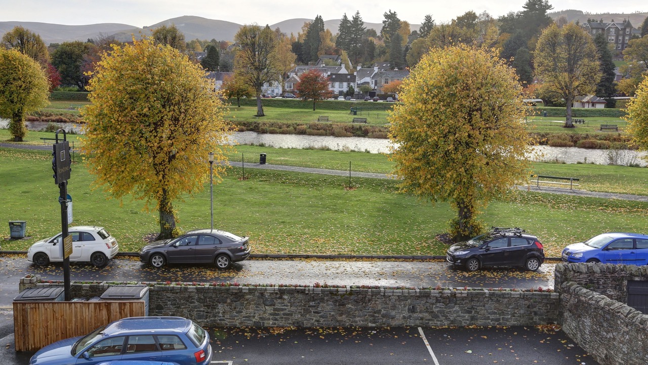 Photo of Others in Peebles