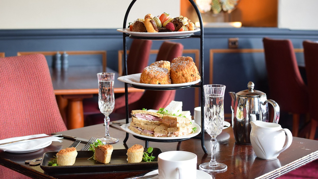 Photo of Others in Peebles