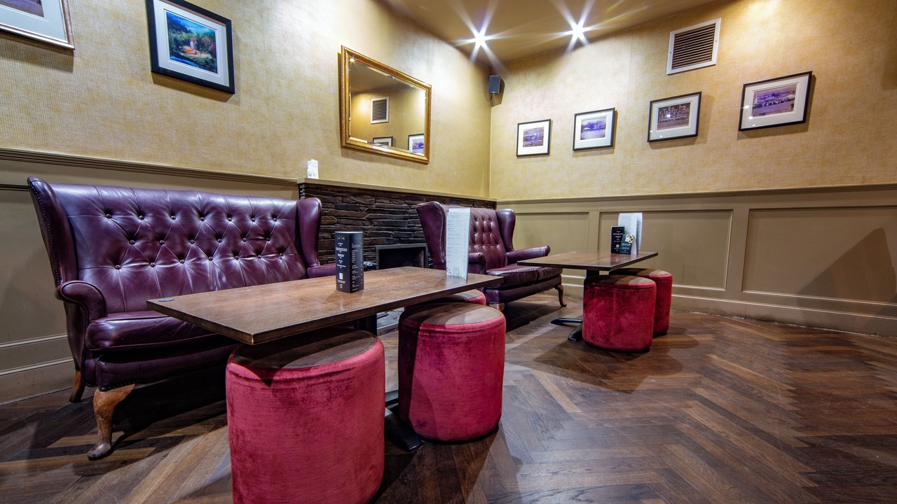 Photo of Others in Peebles