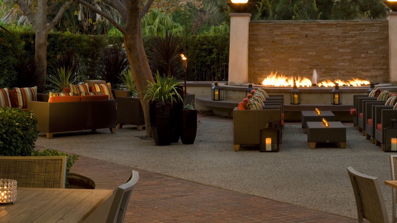 Photo of Patio Balcony in Warner Center