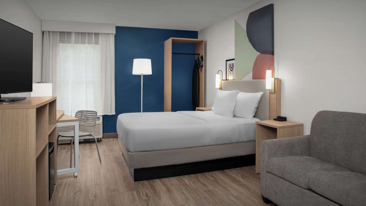 Photo of Bedroom in Tampa