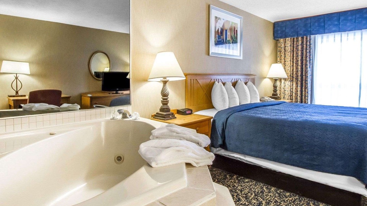 Photo of Bedroom in Deming