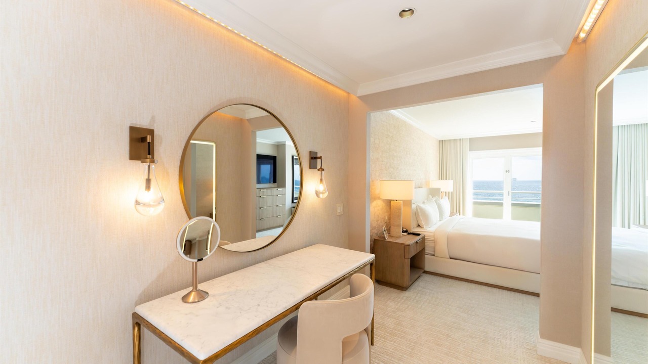 Photo of Bedroom in Manalapan