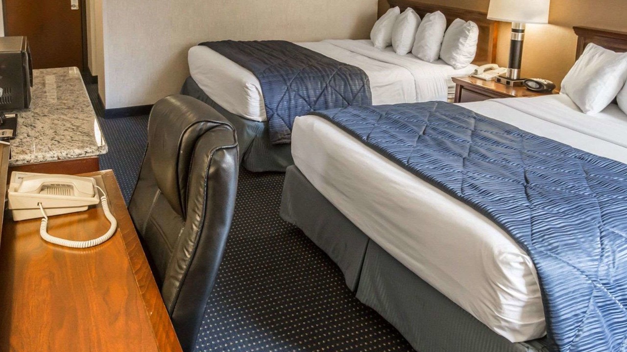 Photo of Bedroom in Schaumburg