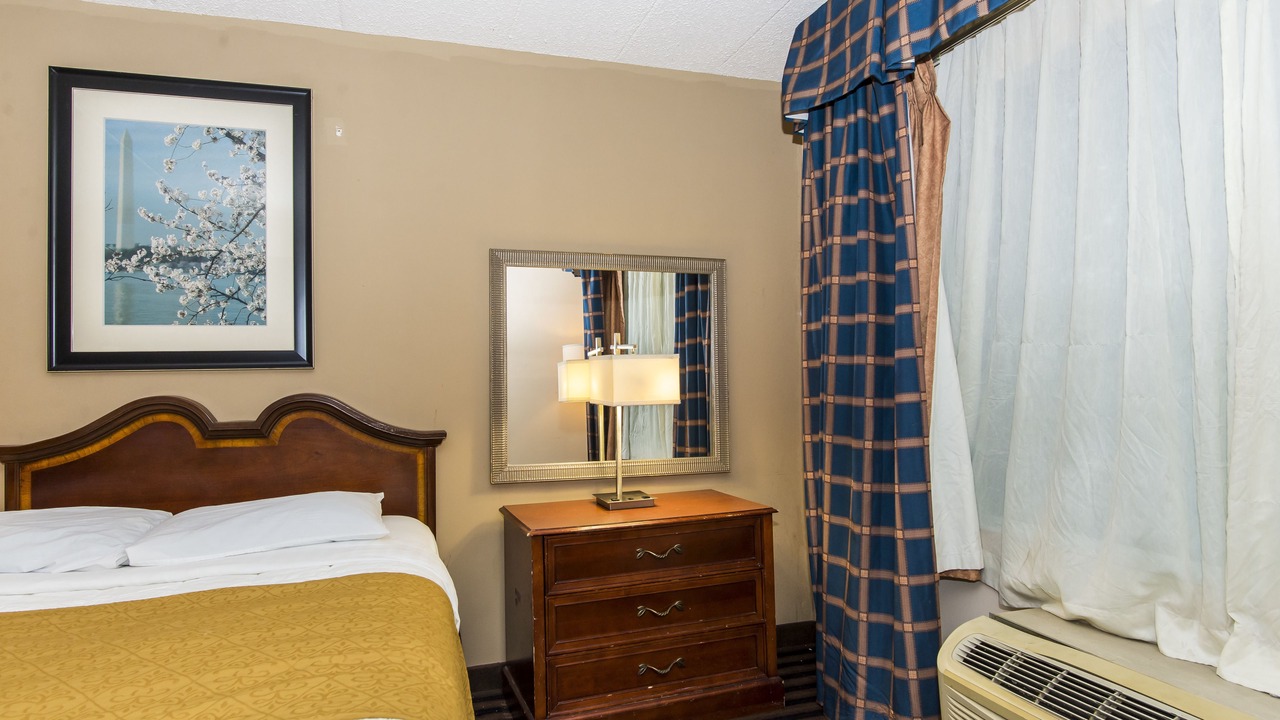 Photo of Bedroom in Russett