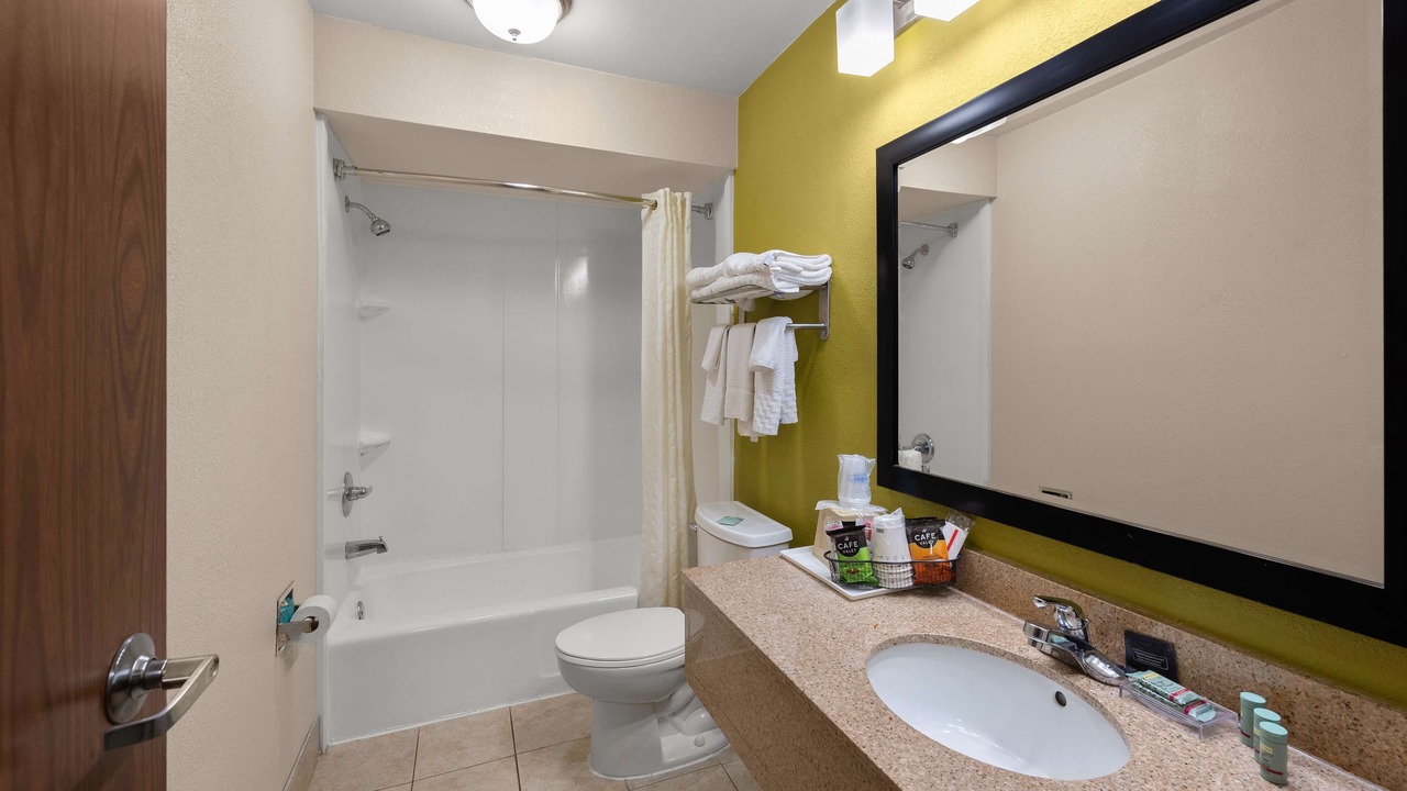 Photo of Bathroom in Chillicothe