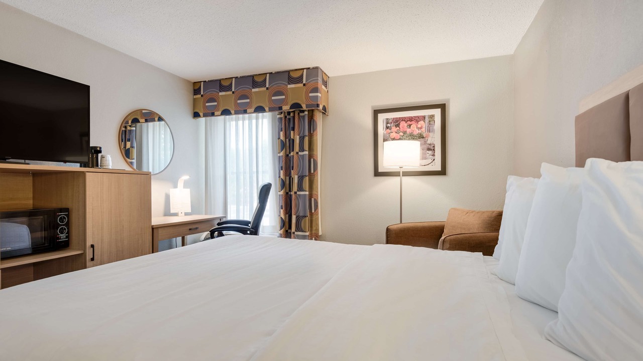 Photo of Bedroom in Batesville